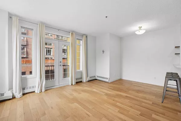 1000 15 AVE SW #209, Calgary, AB T2R 0S6