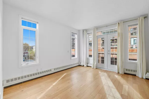 1000 15 AVE SW #209, Calgary, AB T2R 0S6