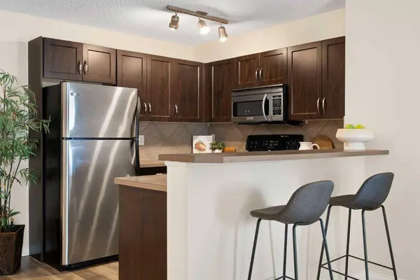 69 Country Village MNR NE #5209, Calgary, AB T3K 0P1