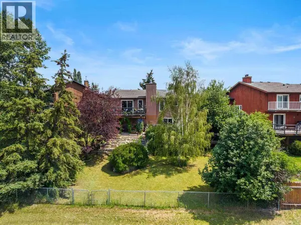 34 Cascade Place, Cochrane, AB T4C1G6