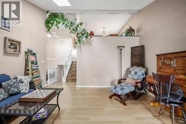 34 Cascade Place, Cochrane, AB T4C1G6