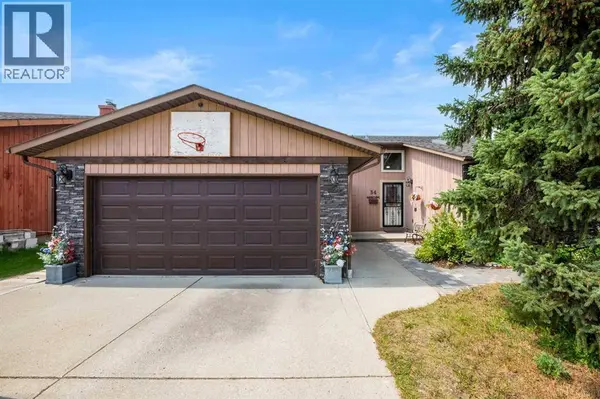 34 Cascade Place, Cochrane, AB T4C1G6