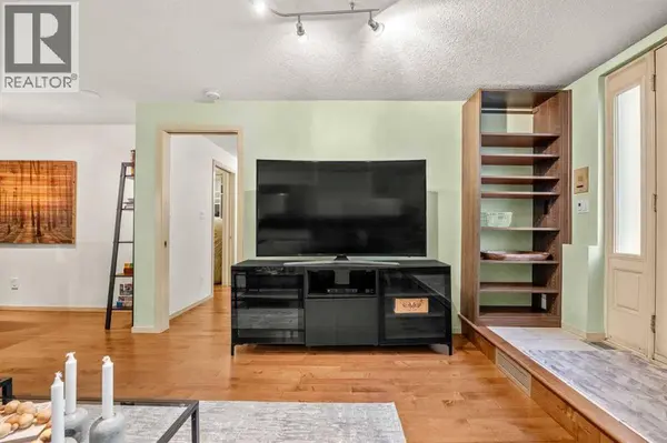101, 1311 15 Avenue SW, Calgary, AB T3C0X8