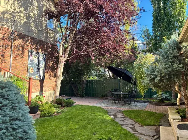 1727 24 ST SW, Calgary, AB T3C 1J2