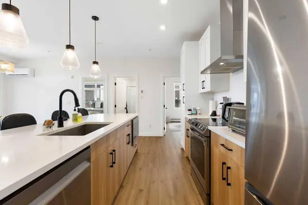 200 Seton CIR SE #6103, Calgary, AB T3M 3N8