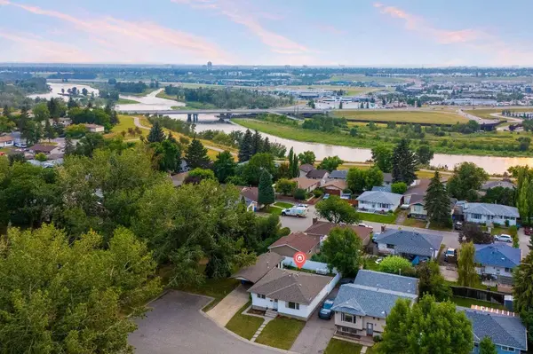 239 Lynnover PL SE