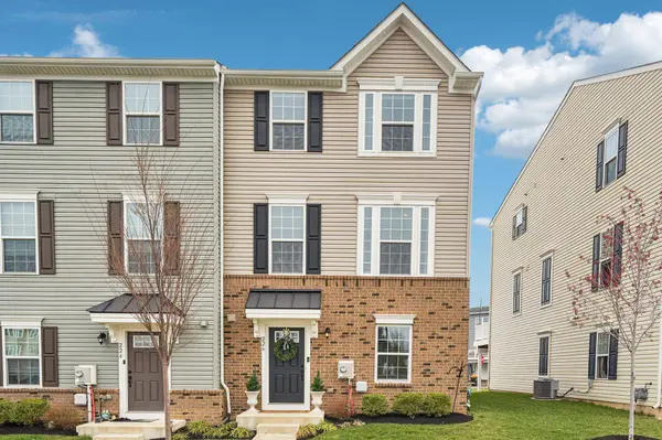 226 CENTER DR, Dublin, PA 18917