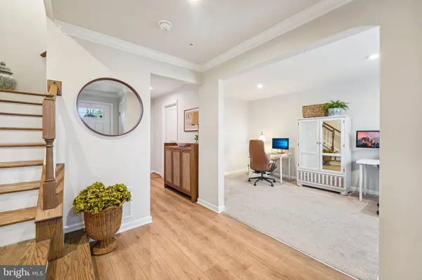 226 CENTER DR, Dublin, PA 18917