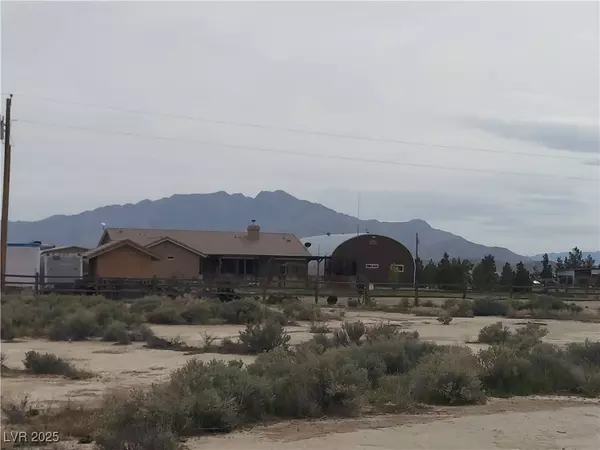 4311 W Grubstake LN, Pahrump, NV 89060
