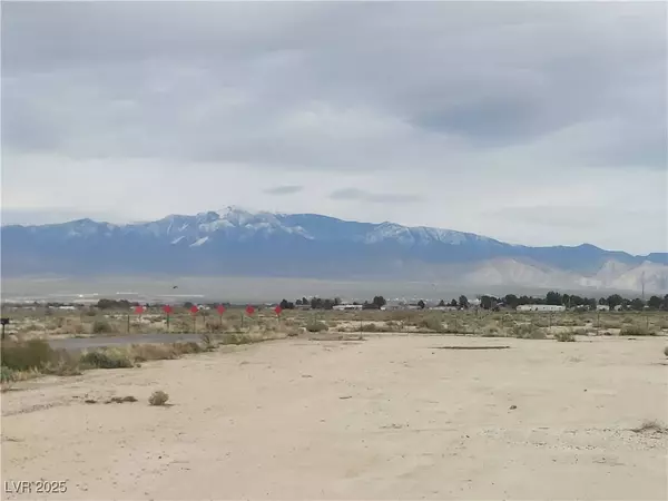 4311 W Grubstake LN, Pahrump, NV 89060