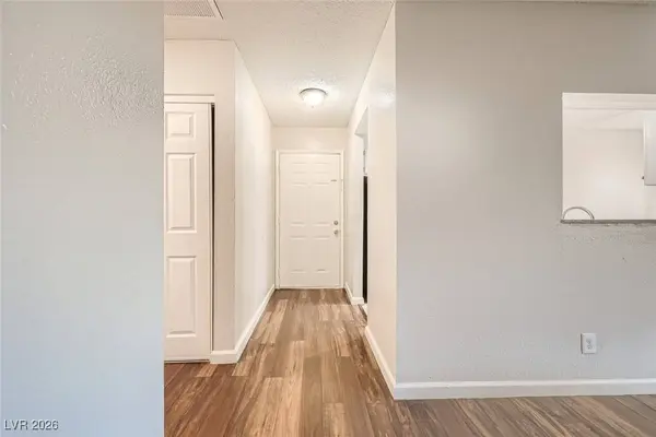 2853 Wheelwright DR, Las Vegas, NV 89121