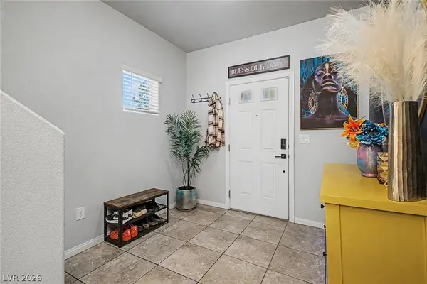 4515 Ginger Hills AVE, Las Vegas, NV 89141