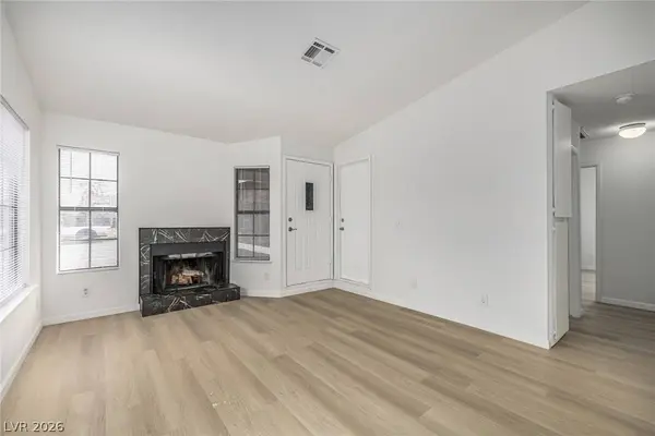 7308 Saybrook Point DR, Las Vegas, NV 89128