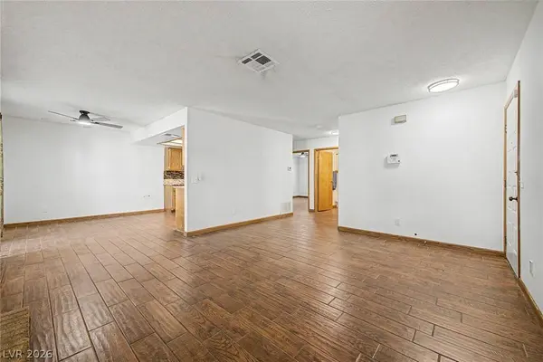 6643 W Tropicana AVE #104, Las Vegas, NV 89103