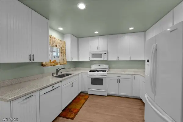 350 Tangerine CT, Henderson, NV 89015