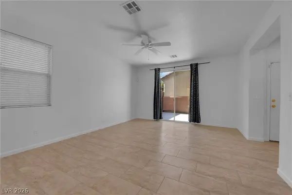 8779 Salvestrin Point AVE, Las Vegas, NV 89148