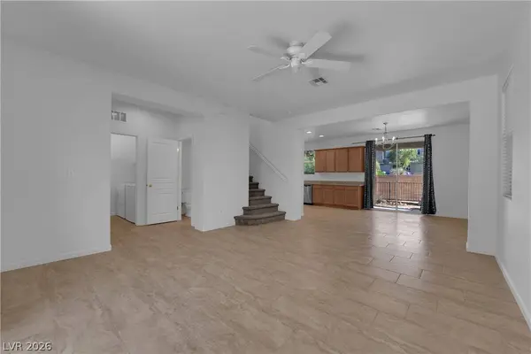 8779 Salvestrin Point AVE, Las Vegas, NV 89148