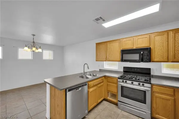 6889 Graceful Cloud AVE, Henderson, NV 89011