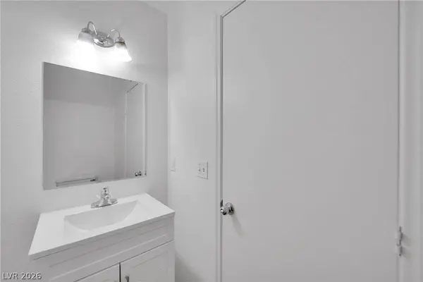 6889 Graceful Cloud AVE, Henderson, NV 89011