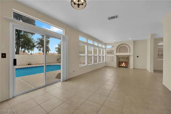 2106 Club Meadows DR, Henderson, NV 89074