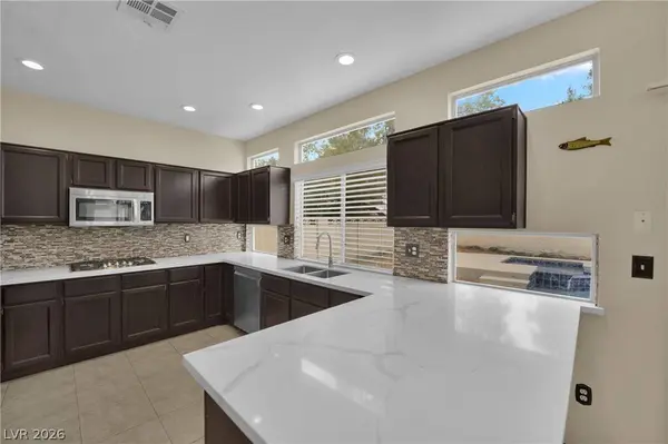 2106 Club Meadows DR, Henderson, NV 89074