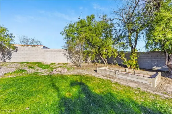 6013 Pebble Grey LN, Las Vegas, NV 89130