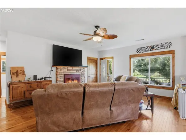 21206 NE 10TH AVE, Ridgefield, WA 98642