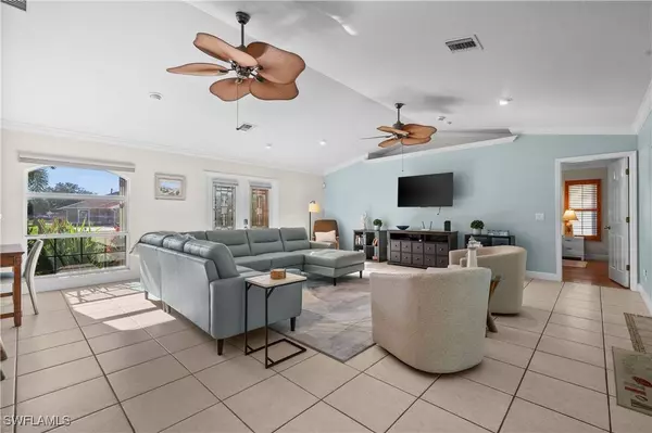 3604 SW 8th PL, Cape Coral, FL 33914