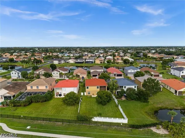 2017 Cape Heather CIR, Cape Coral, FL 33991