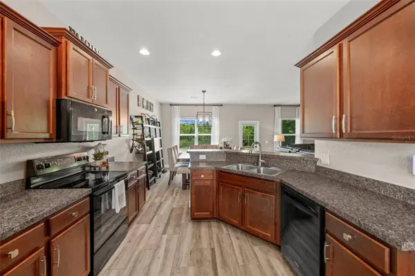 10062 WINDING RIVER RD, Punta Gorda, FL 33950