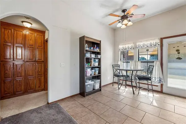 4712 Elk Creek DR, Yukon, OK 73099
