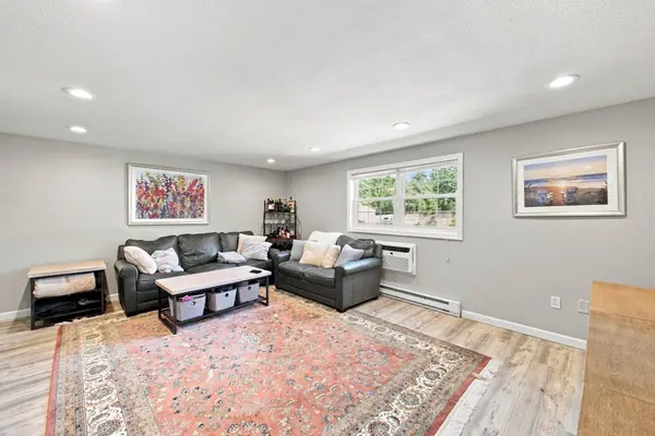 39 Pleasant Street #4C, Northborough, MA 01532