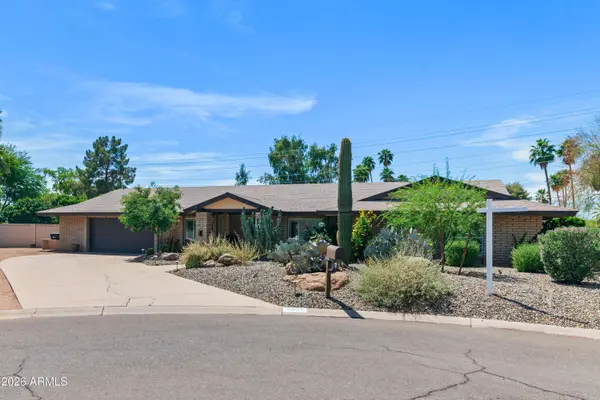 5601 E CHARTER OAK Road, Scottsdale, AZ 85254