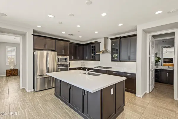 13742 W CHUCKS Avenue, Peoria, AZ 85383