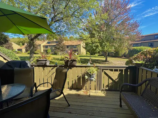 68 Mattabasset Drive #68, Meriden, CT 06450