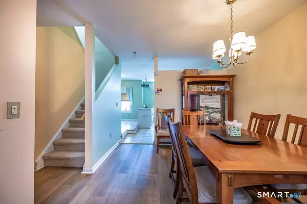 565 Newfield Street #APT 34, Middletown, CT 06457