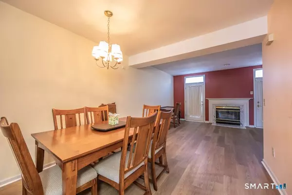 565 Newfield Street #APT 34, Middletown, CT 06457