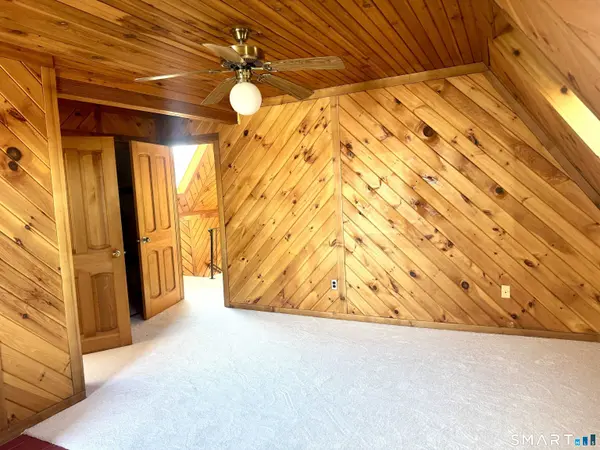 264 East Main Street, Meriden, CT 06450