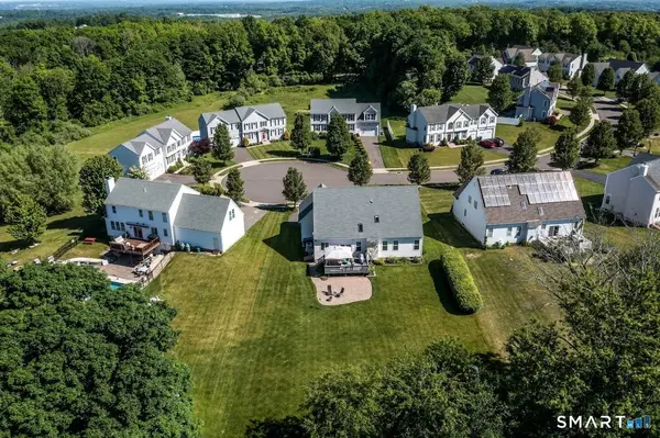 72 Annello Way, Middletown, CT 06457