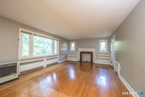 88 Peters Lane, Middlefield, CT 06481