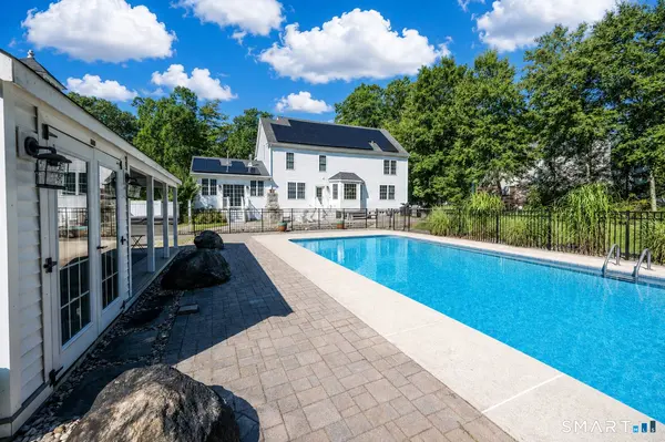 13 Larkspur Drive, Haddam, CT 06441
