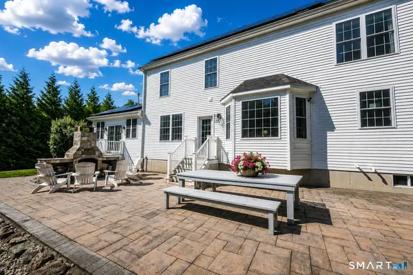 13 Larkspur Drive, Haddam, CT 06441