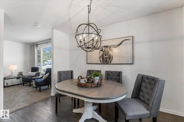 33 MEREDIAN RD, Sherwood Park, AB T8N 0N5