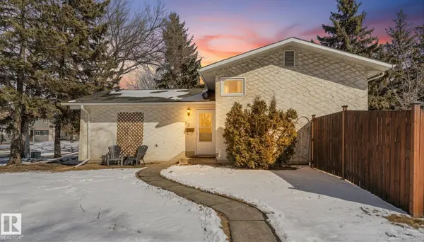 33 MEREDIAN RD, Sherwood Park, AB T8N 0N5