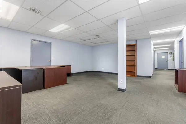 back office, 10047 81 Ave NW, Edmonton, AB T6E 1W7