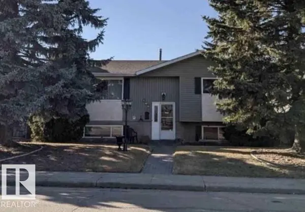 168 CLAREVIEW RD NW, Edmonton, AB T5A 3Y3
