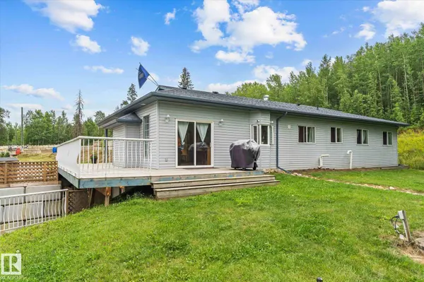 54426 RGE ROAD 15, Rural Lac Ste. Anne County, AB T0E 1V0