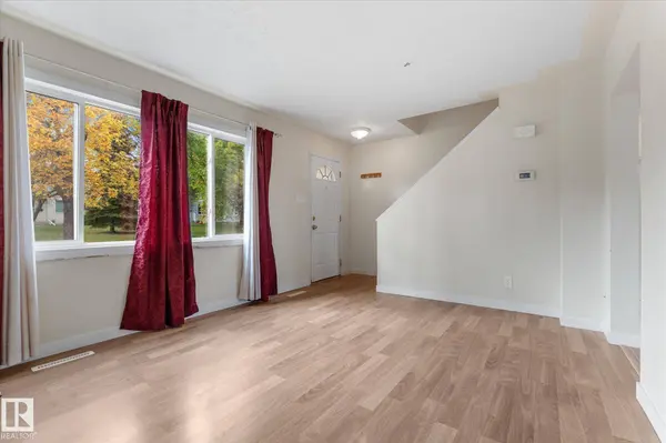 13307 89A ST NW, Edmonton, AB T5E 3L2