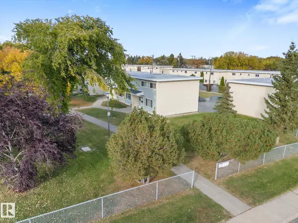 13307 89A ST NW, Edmonton, AB T5E 3L2