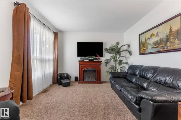 309 NORTHGATE TC NW, Edmonton, AB T5E 3E3